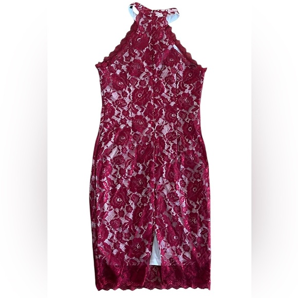 Yoins Elegant Red Lace Dress - Picture 2 of 4